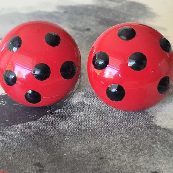 Bundke Of 4 Red Pair Of Earrings - Picture 6 of 7